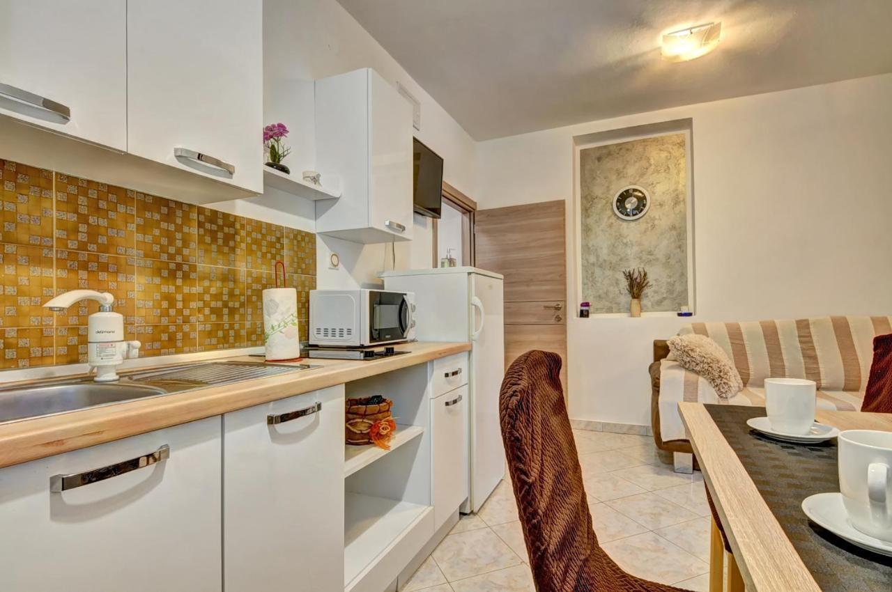 Apartments Kajfes فاجانا المظهر الخارجي الصورة